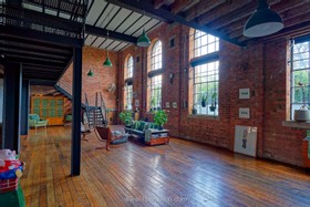 Spratts Factory - warehouse - thumbnail
