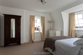 Streatham - 