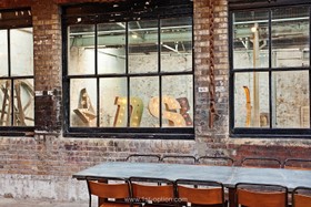 Studio East - 