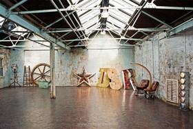 Studio East - 