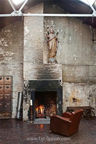 Studio East - derelict,distressed walls,fireplace - working,fireplace,floor - dark,floor - wooden,retro/vintage