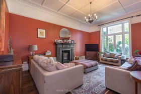 Tring - thumbnail