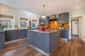 Tring - thumbnail
