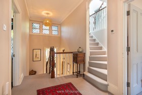 Tring - thumbnail