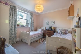 Tring - thumbnail