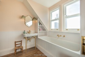 Tring - thumbnail