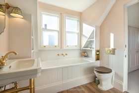 Tring - thumbnail