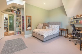 Tring - thumbnail