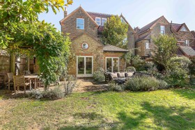 Tring - thumbnail