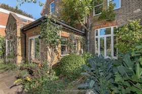 Tring - thumbnail