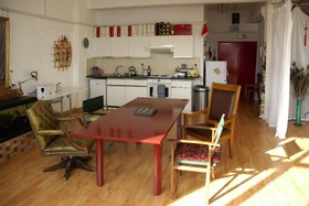 Wayne's World - kitchen,quirky