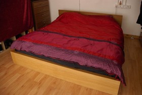 Wayne's World - bedroom