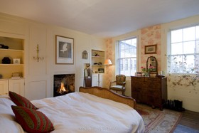 Wilkes Street - 
