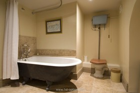 Wilkes Street - bath -  roll top,period,bathroom,floor - tiled