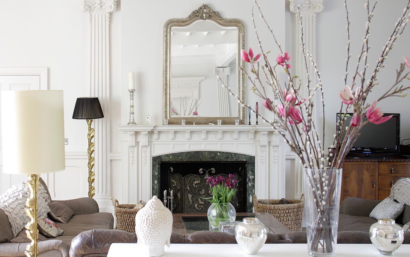 Carol Vorderman films at Hampton Lodge