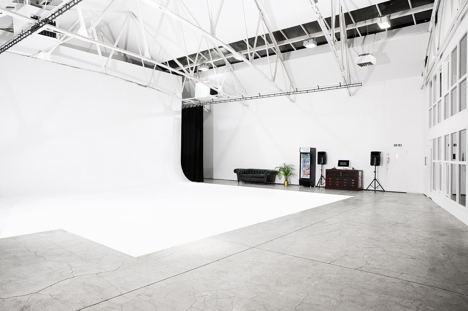 Big Sky Studio Omega in N1