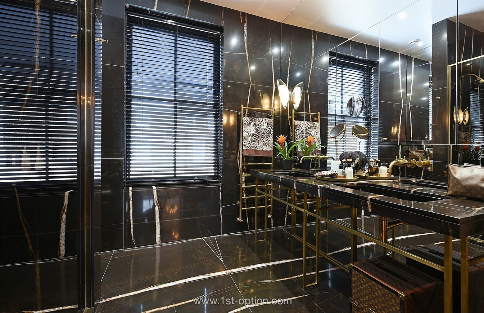 In the Spotlight: Art Deco