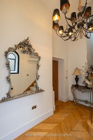 The Abbey - Beams period Gothic fireplace Wood Panelling Opulent - thumbnail