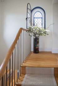 The Abbey - Beams period Gothic fireplace Wood Panelling Opulent - thumbnail