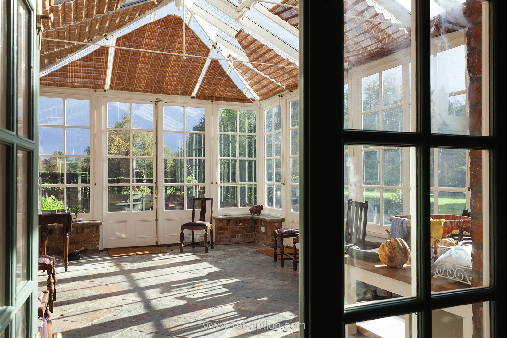 Arbor Shoot Location Hertfordshire 1st Option