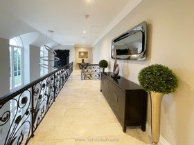 Bathstone - thumbnail