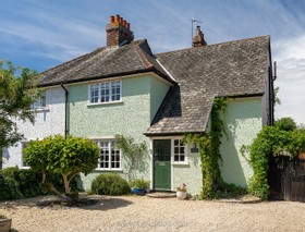 Bengeo - victorian cottage hertfordshire period family home navy kitchens - thumbnail