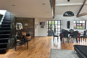 Bermondsey Loft - thumbnail