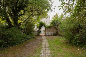 Bromley House - thumbnail