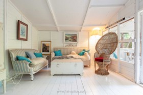 Bromley House - thumbnail