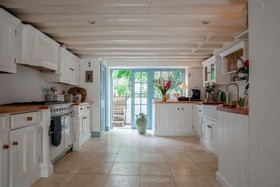 Bromley House - thumbnail