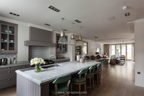 Chelsea House - thumbnail