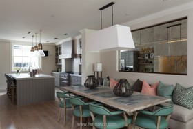 Chelsea House - thumbnail