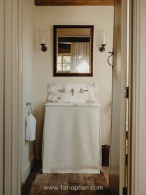 Cirencester Barn - thumbnail