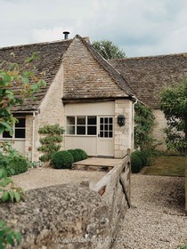 Cirencester Barn - thumbnail
