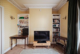 Corduroy - London Townhouse N1 Retro Time Capsule 1960s 1970s Wood Veneer Qallpaper Nostalgic - thumbnail