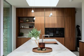 Dockhouse - thumbnail