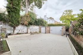 Dockhouse - thumbnail