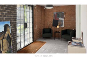 Dog Factory - loft apartment - thumbnail