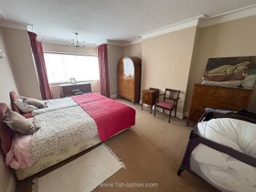 Donnington - thumbnail