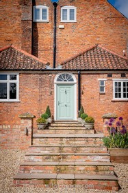 Dunsby - thumbnail