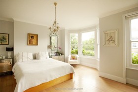 Dyne Road - thumbnail