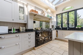 Eales - victorian - thumbnail