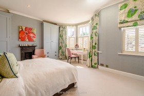 Eales - victorian - thumbnail