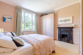 Eales - victorian - thumbnail