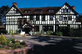 Edgwarebury Hotel - thumbnail