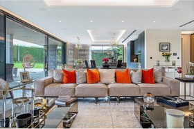 Elstree - modern house new build m25 open plan luxury luxe grand designs balcony hotel like bedroom - thumbnail