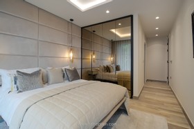 Elstree - modern house new build m25 open plan luxury luxe grand designs balcony hotel like bedroom - thumbnail