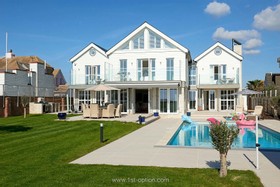 Ferring Beach - thumbnail