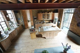 First Option Studio - studio exposed brick rustic kitchen island with hob moveable island shoreditch studio central london studios - thumbnail