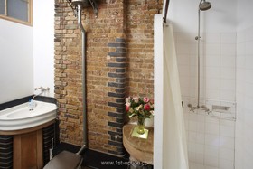 First Option Studio - studio exposed brick rustic kitchen island with hob moveable island shoreditch studio central london studios - thumbnail